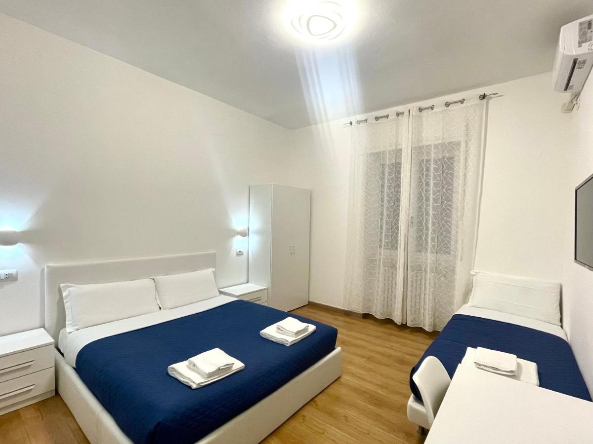 Nuovo Confortini Rooms Sunday เวโรนา ภายนอก รูปภาพ