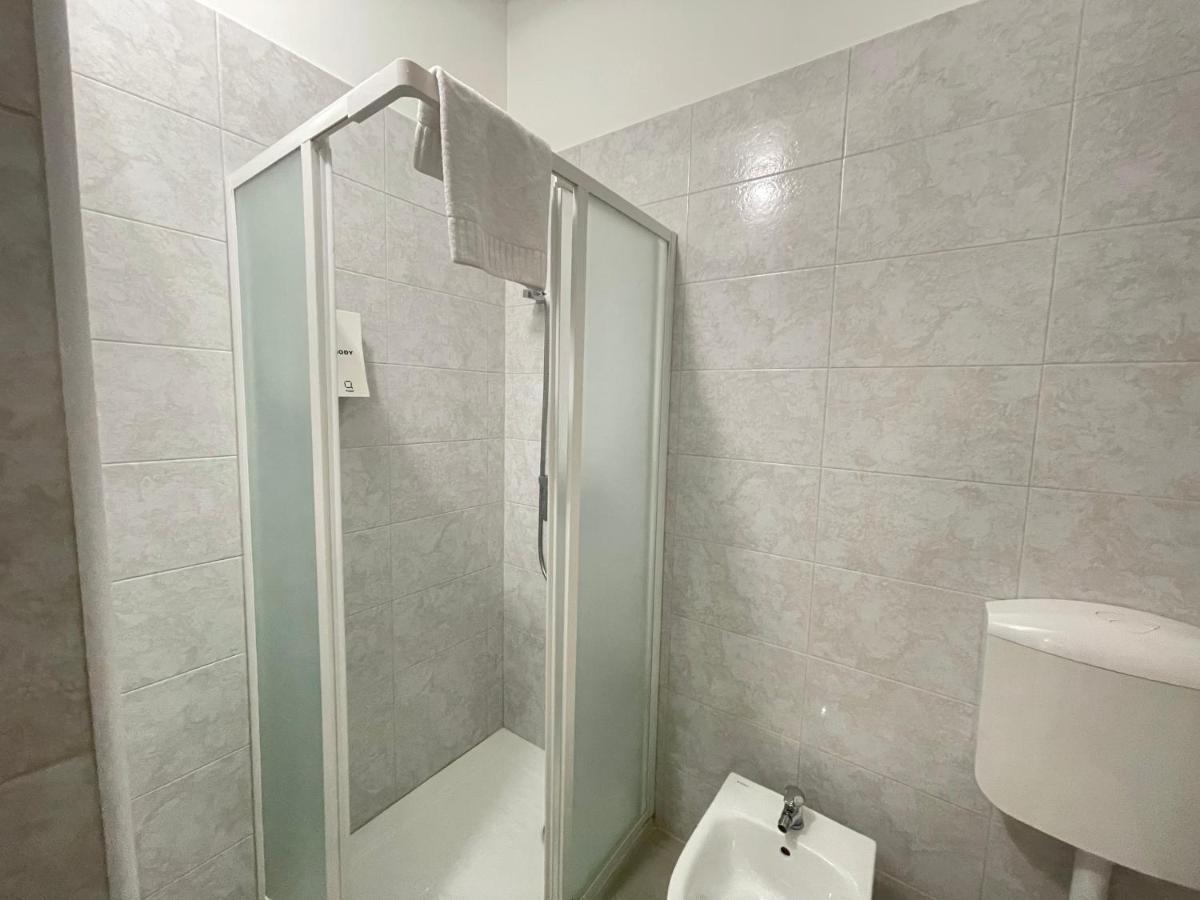 Nuovo Confortini Rooms Sunday เวโรนา ภายนอก รูปภาพ