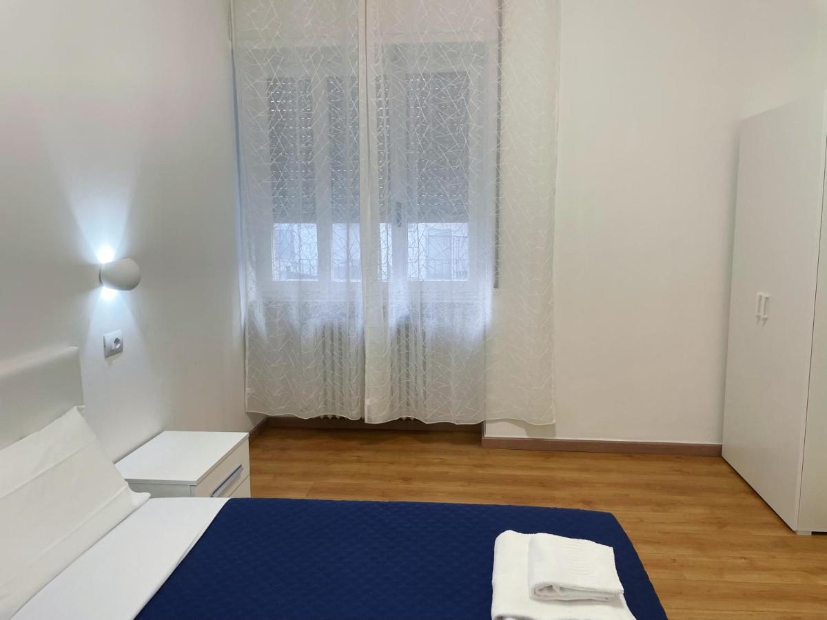 Nuovo Confortini Rooms Sunday เวโรนา ภายนอก รูปภาพ